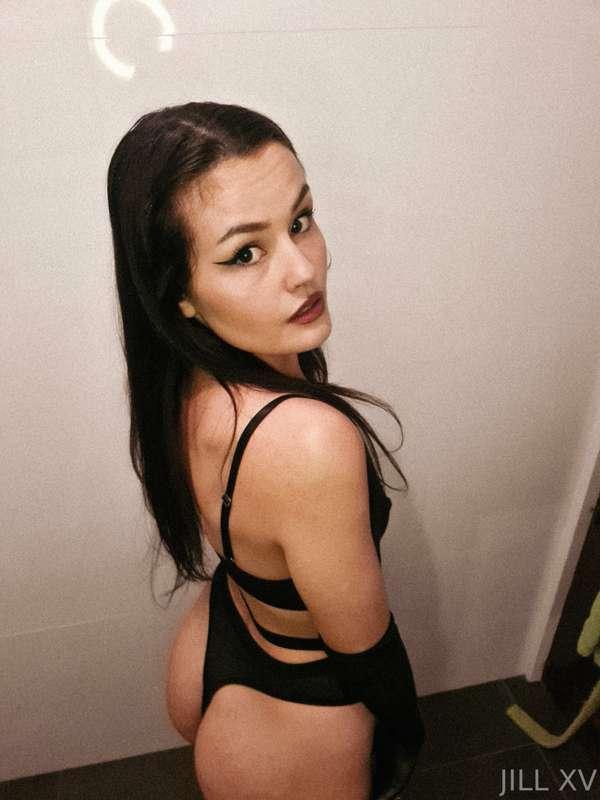 jillxv image #0