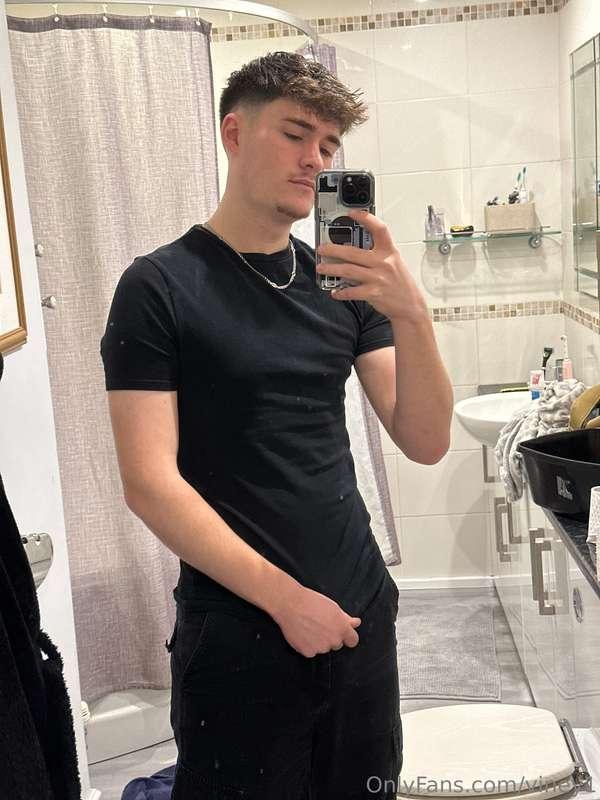 if u wanted a nice boy, u’re looking at the wrong one 😏