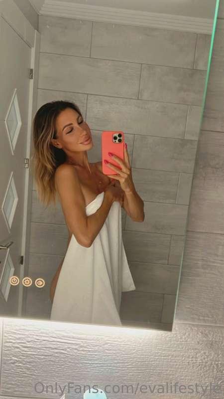 Shower with me? 🫦🫦🔞🔞 on my PRIVATE 💦💦🔞🔞