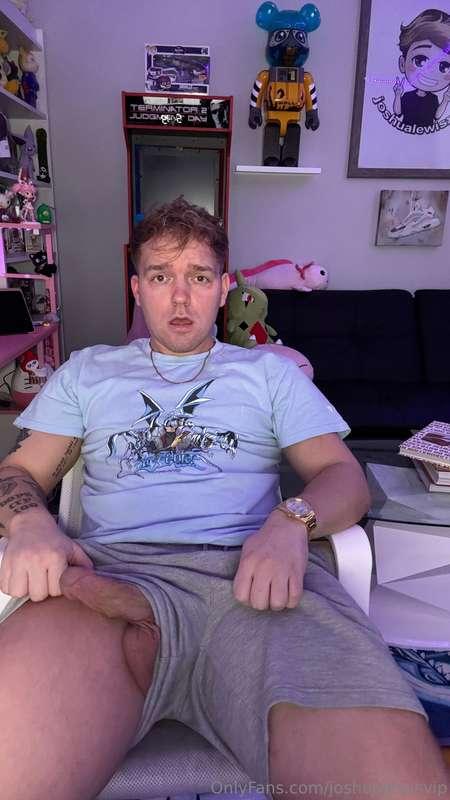 Would you suck it? 🥵