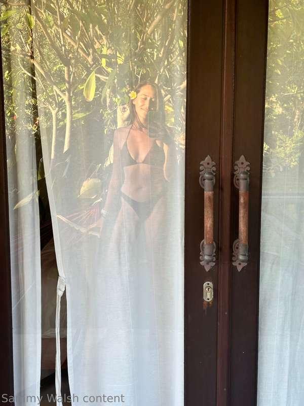 sammysfeetngreet image #0