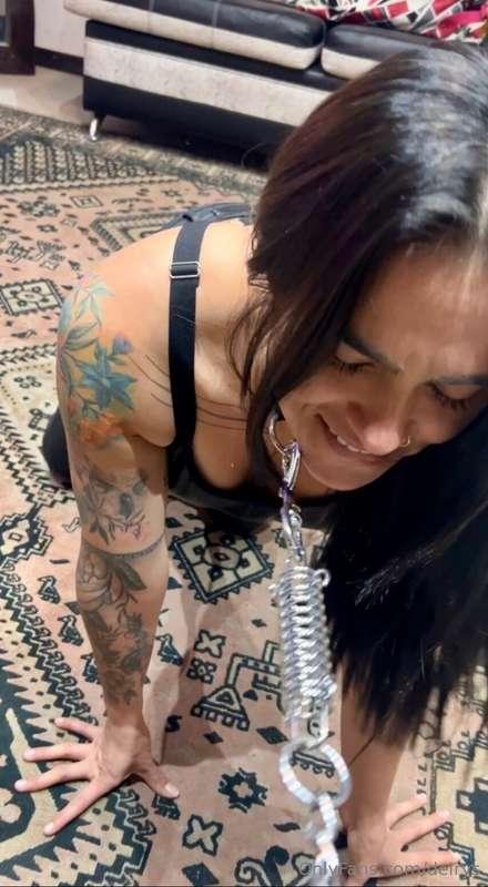 I want you to be the one to wear my chain!! and obey your co..