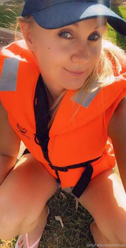 Sometimes filming fetish video md includes one piece swimmin..