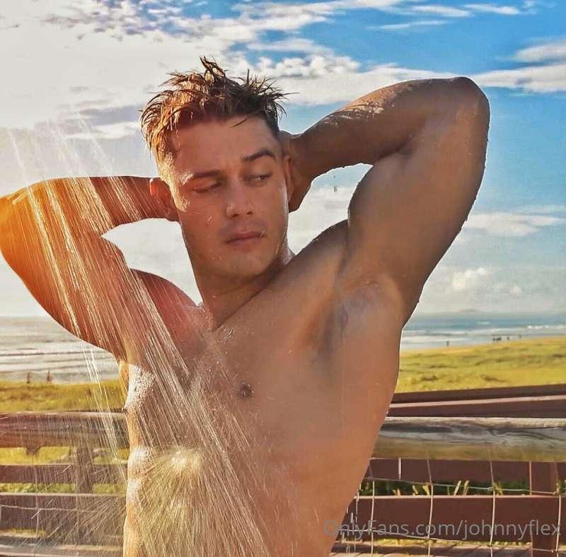 Cum outside for a wet wash with me
