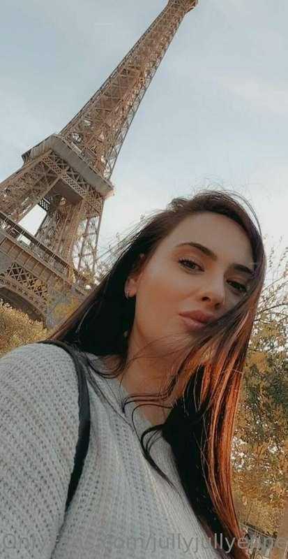 Bonjour 🇫🇷 🤗