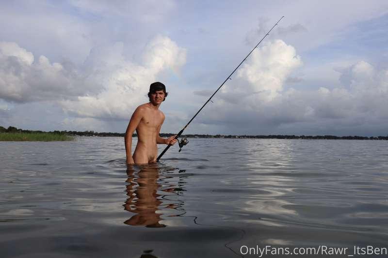 Hey bro’s, check out my pole 😜 after a long hot day on the b..