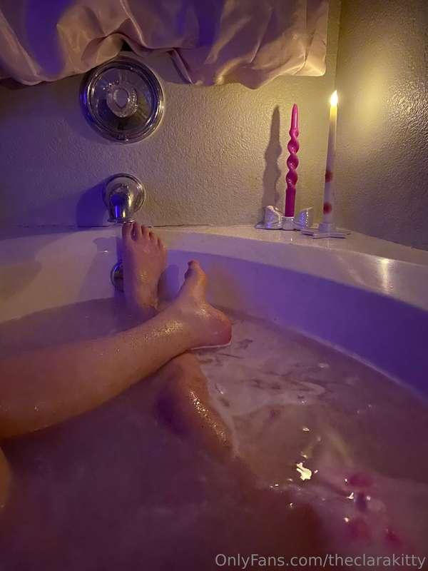 Dreaming of my feet? 😋