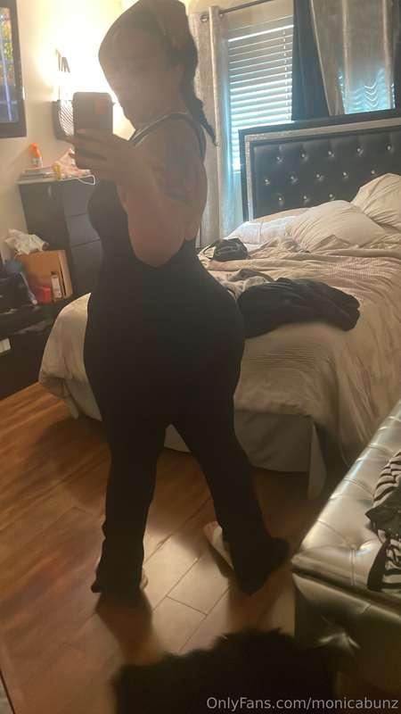 Full body pictures watch me strip!