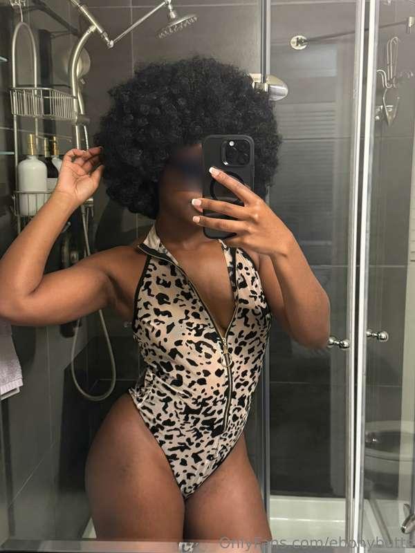 Daddy's lil slut ❤️ full unedited catalogue on @ebonybuttspr..