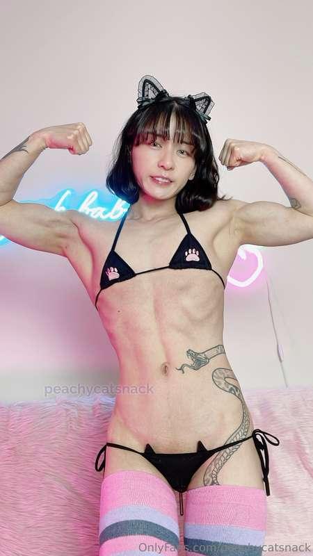 peachycatsnack image #2