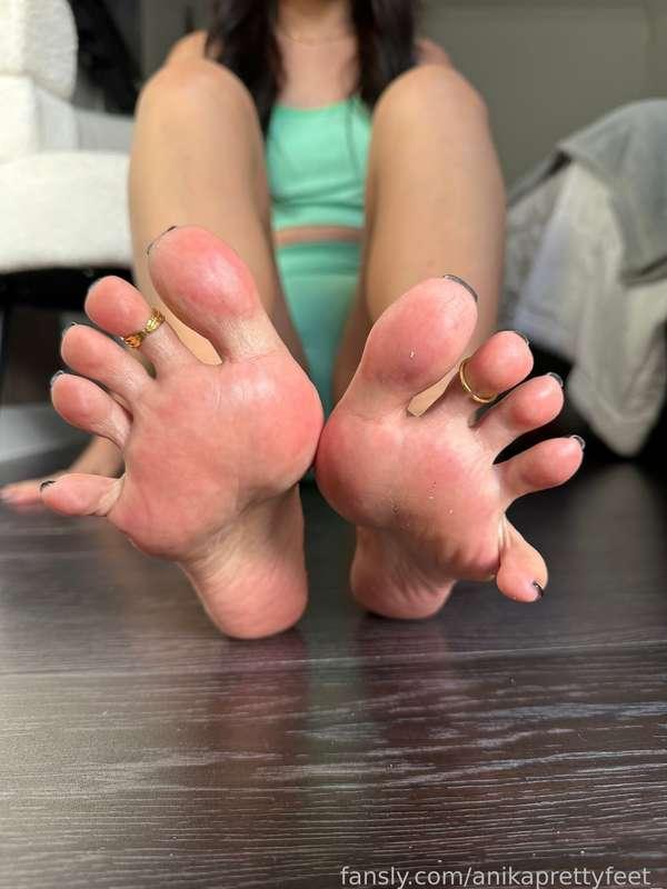 anikaprettyfeet_ image #25