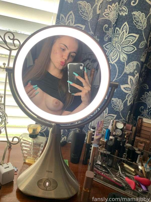 ryliefoxx image #1