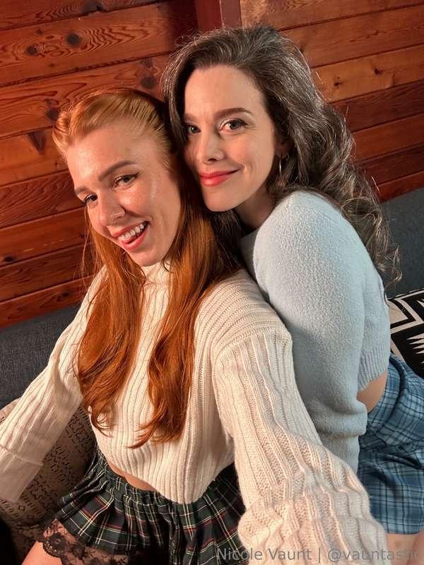 Did you see my new threesome with @doyoulikefreckles?
