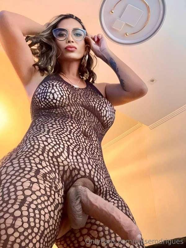 Do you want to see what my big cock is capable of doing?🇧🇷🇧🇷..