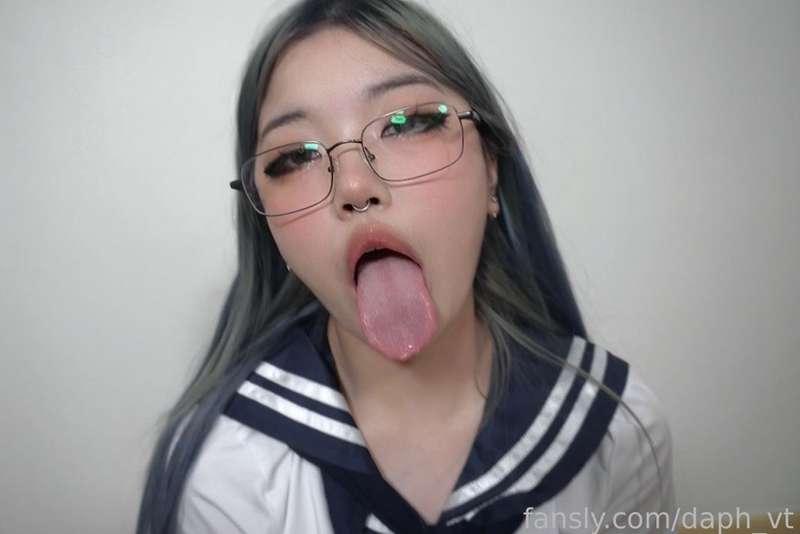 DM