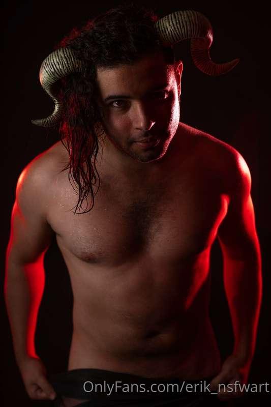 Here we have a more artistic shoot I did!