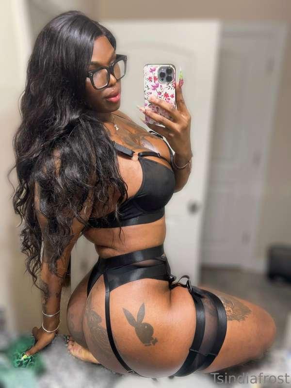 What do you say I'm that chemistry teacher😈🙈 who doesn't wan..