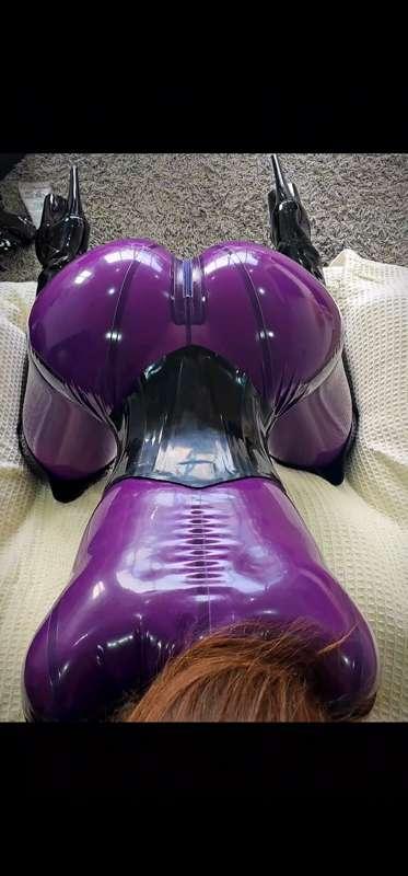 A VIp latex video will drop for my VIP latex lovers. For the..