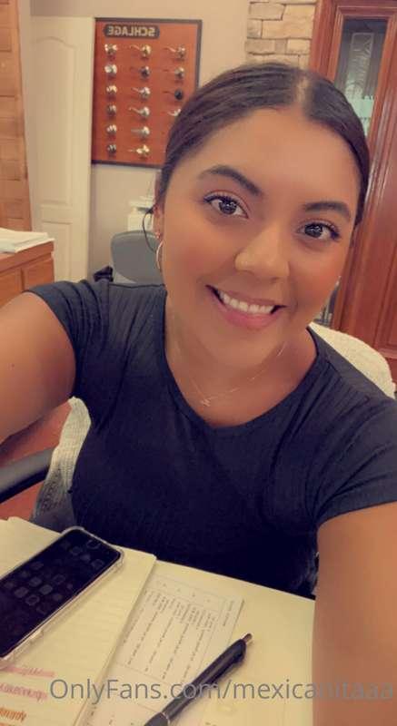 Office selfie 🤳
