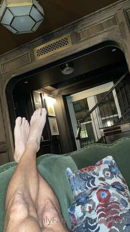 🦶🦶 🤍