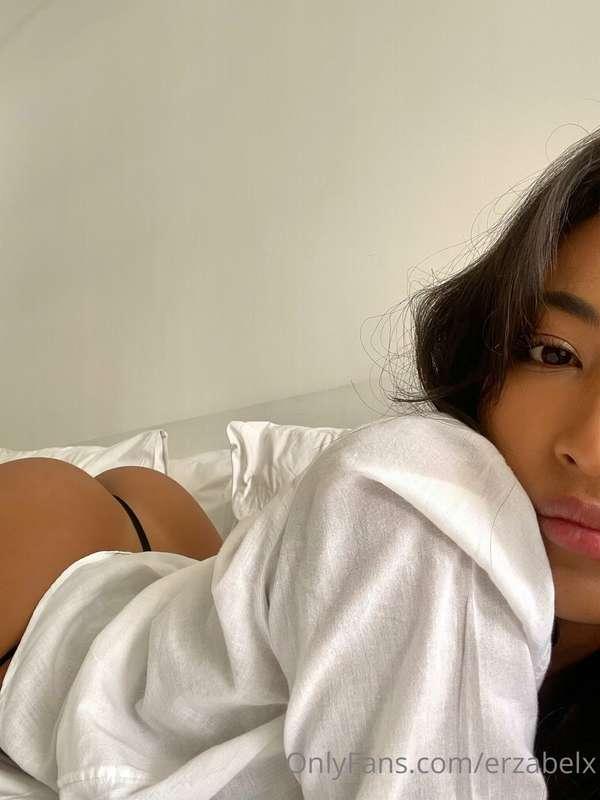 you want me begging for your hand on my ass? 😏