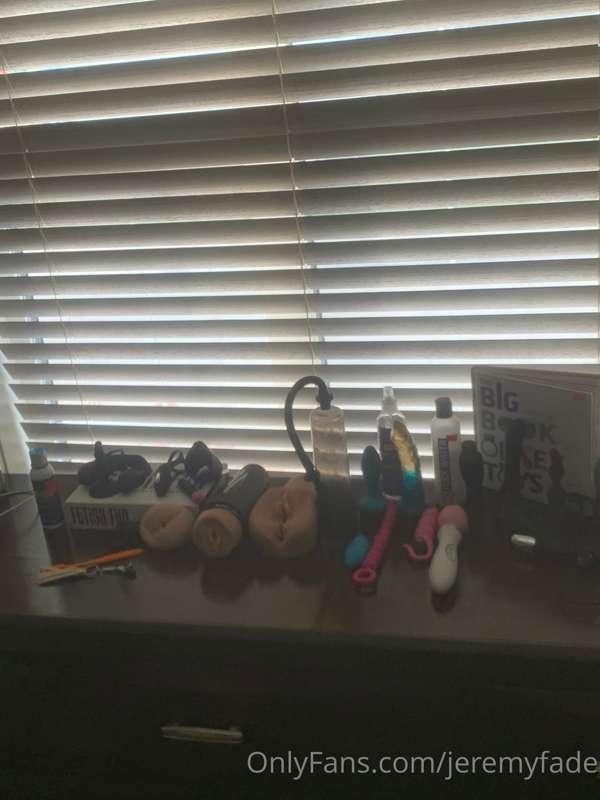 😈So many Choices😏
👀life is tough making these decisions💕