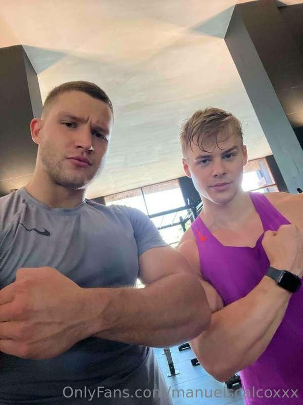 manuelscalcoxxx image #0