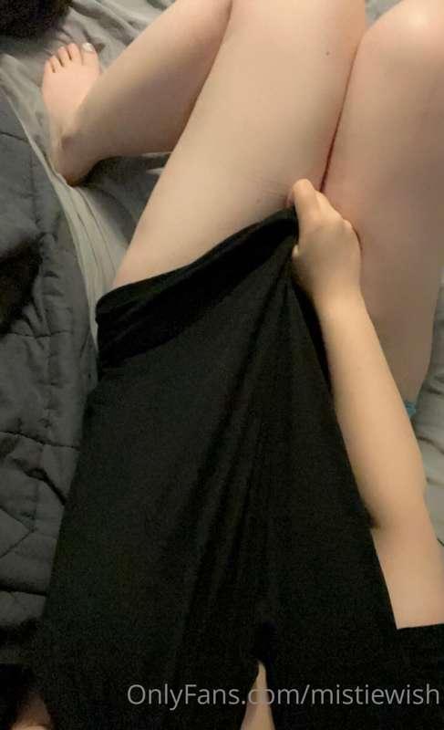 Good morning baby 🤤