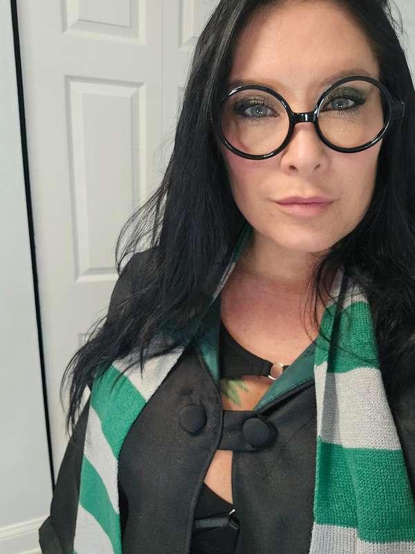 I’m a Nympho… Anyone Horny! 🔥😈🔥