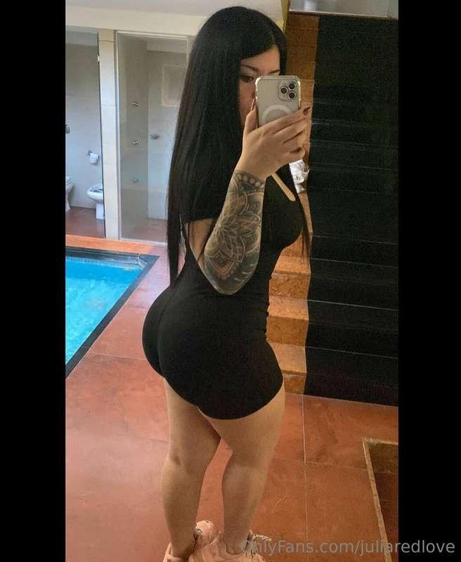Hello baby let's have a little fun? I want to play 😘 fitness..