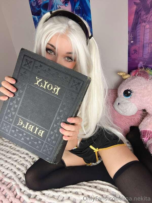 i told u im a good girl :3