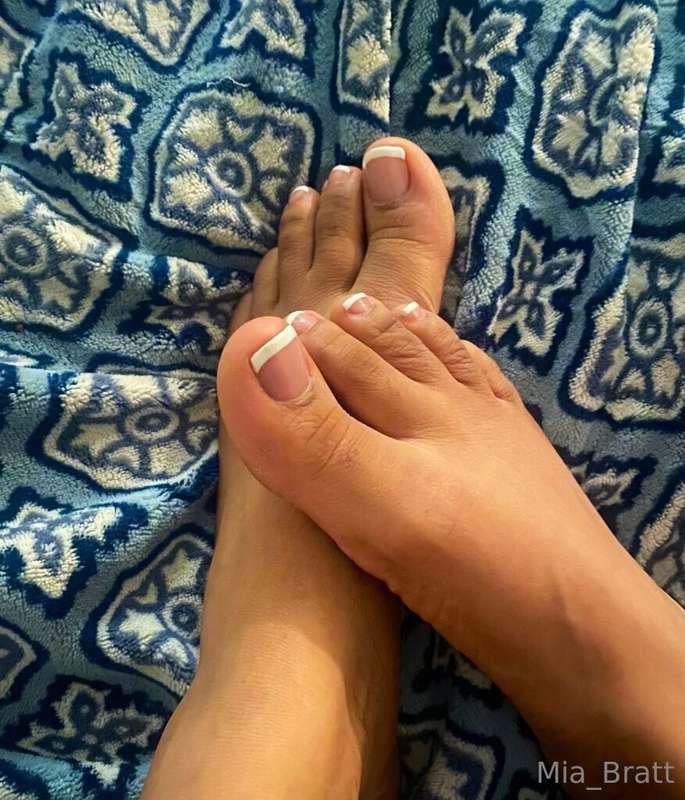 Frenchies 😋🦶🏽
