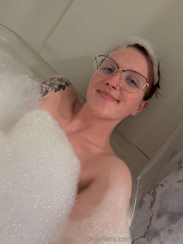 🚿🧼 Shower Cam 🧼🚿