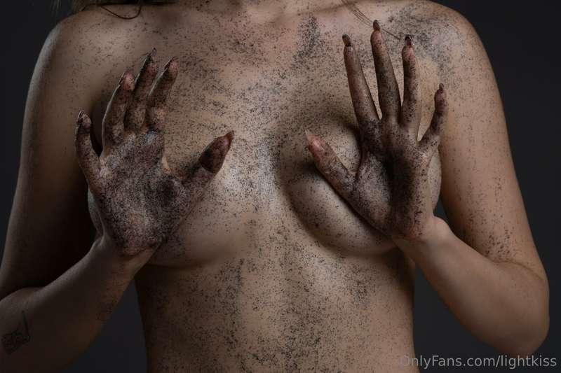 Felt artistic 👩‍🎨😈❤️