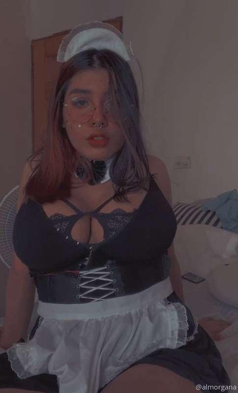 hola bebés, que tengan bonito lunes 💕 cuentenme que hacen ho..