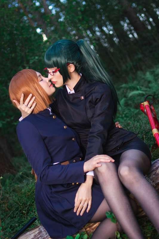 Kissing @yuzupyon 🥺 As Nobara and Maki!

If you'd like to se..