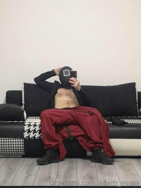 I wanna fuck you like an animal
I wanna feel you from the in..