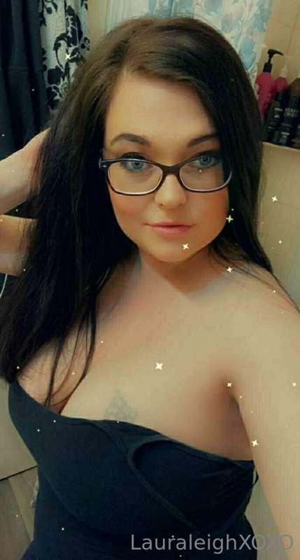 Hey baby - let’s see your cock?? 😈