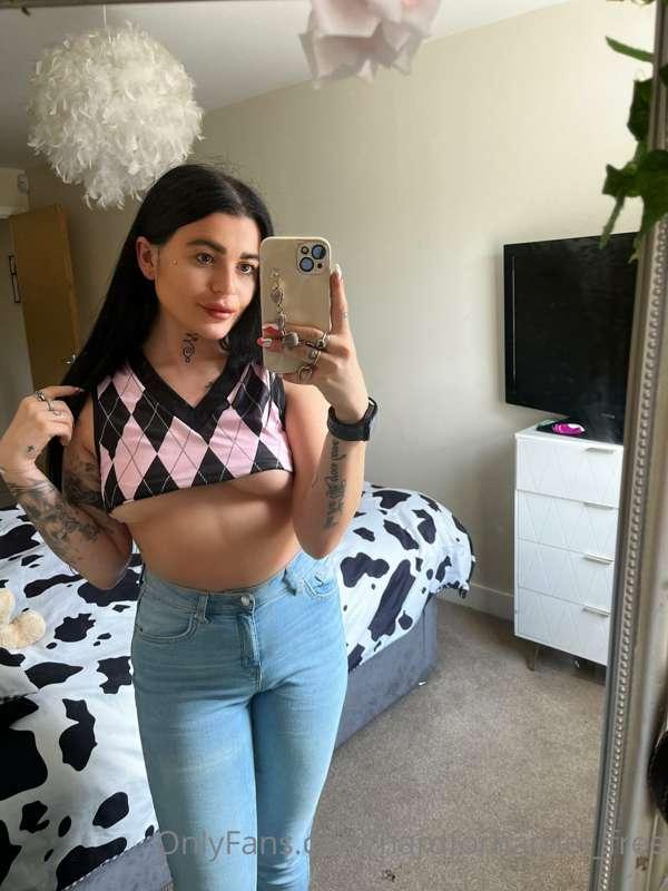 guess who got new boobies 🍉🍉