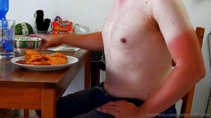 Here are some pics from my newest clip(s)... Enjoy!