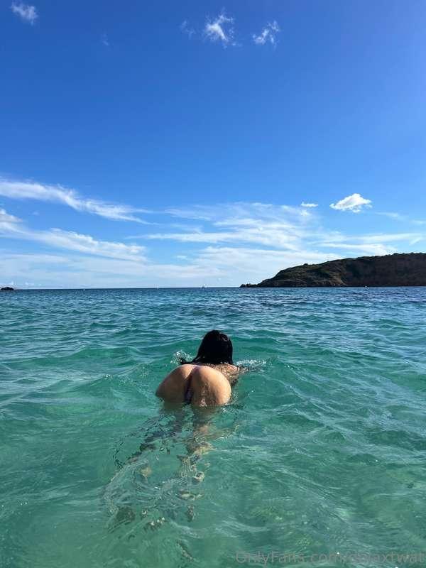 Nudie beach😎🌊☀️☀️