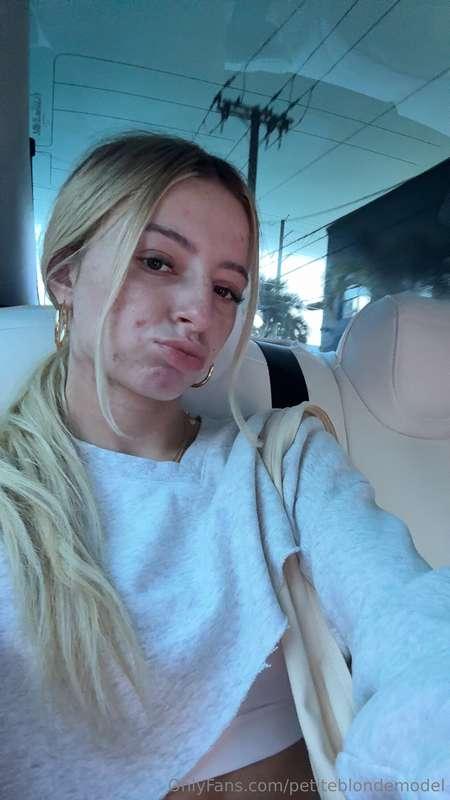 petiteblondemodel image #10