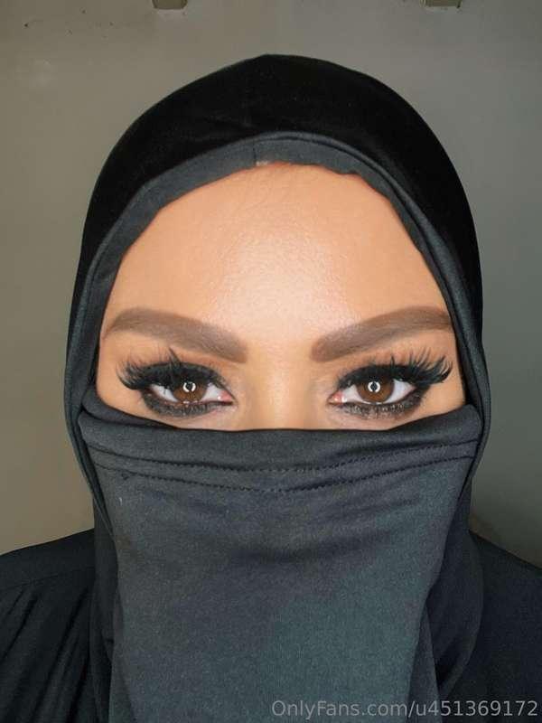 Schreib mir und erfahre mehr über mich😘