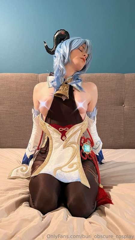 Recovering from food poisoning. But at least my butt looks n..