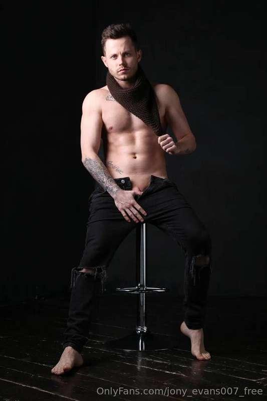 jony_evans007_free image #1