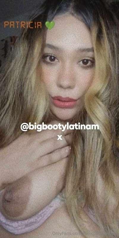 Is she FIRE 🔥🚒 or ICE 🍦🍨? Let her know on here Free page! Sh..