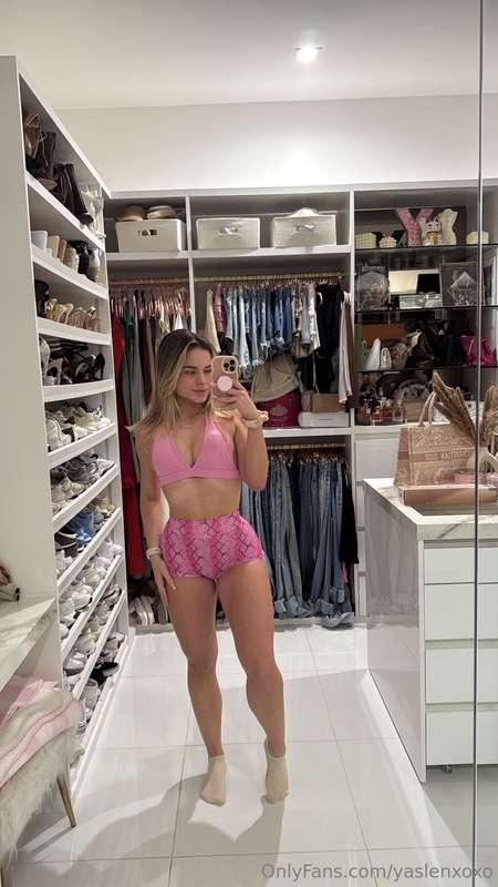 Front or back cutie? ;)