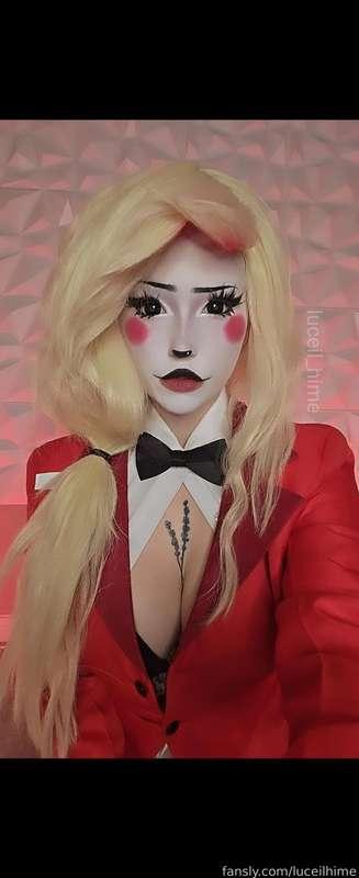 Few more Charlie faces because cute ❤️🖤 

#cute #cosplay #hazbinhotel #charliemorningstar 
