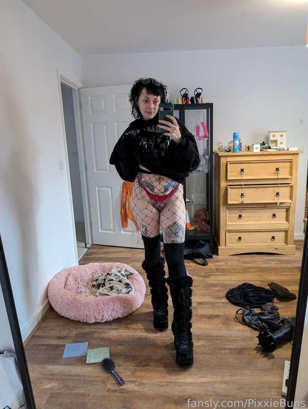pixxiebuns image #4