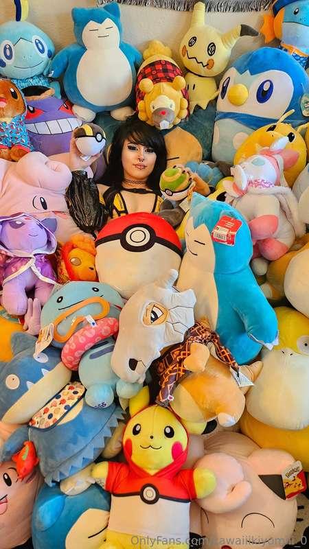 𝘈 𝘸𝘪𝘭𝘥 𝘒𝘪𝘺𝘰𝘮𝘪 𝘩𝘢𝘴 𝘢𝘱𝘱𝘦𝘢𝘳𝘦𝘥! ...𝘣𝘶𝘵 𝘸𝘩𝘦𝘳𝘦???